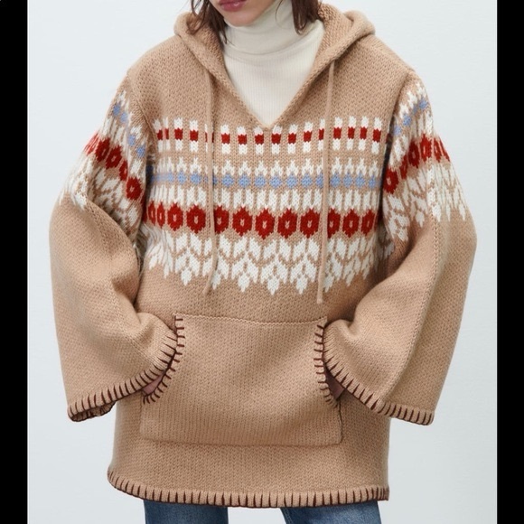 ZARA WOOL BLEND JACQUARD PONCHO size medium - Picture 1 of 8